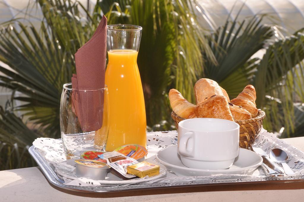 Lou Castelet Aparthotel 3*